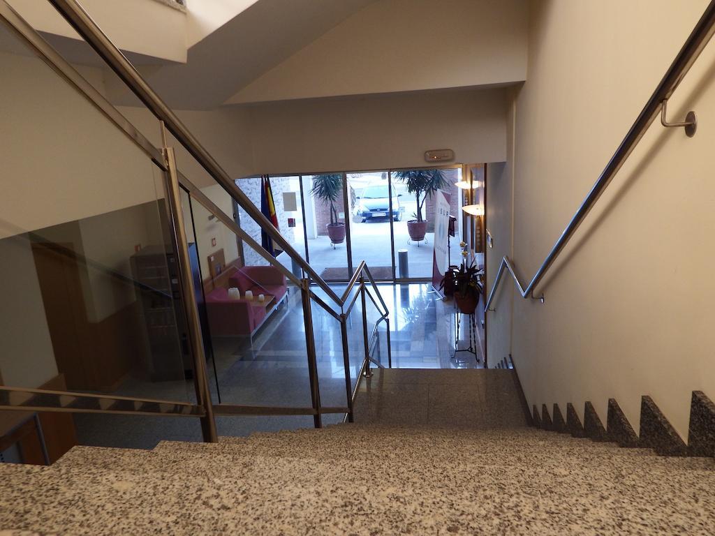 Hotel Isur ירנה מראה חיצוני תמונה