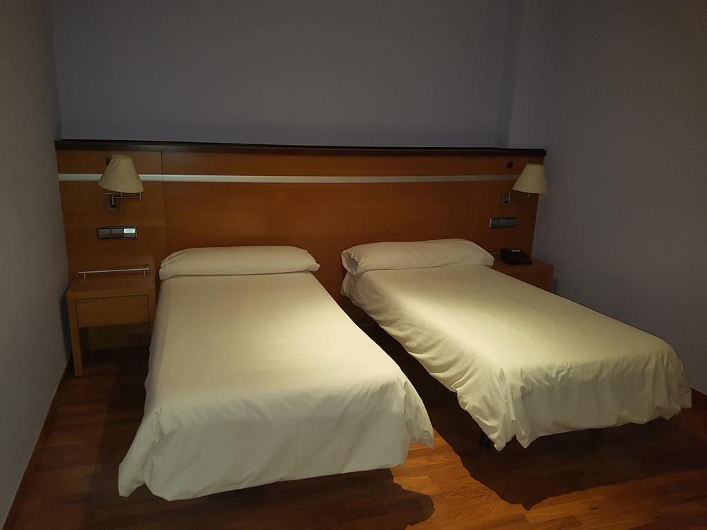 Hotel Isur ירנה מראה חיצוני תמונה